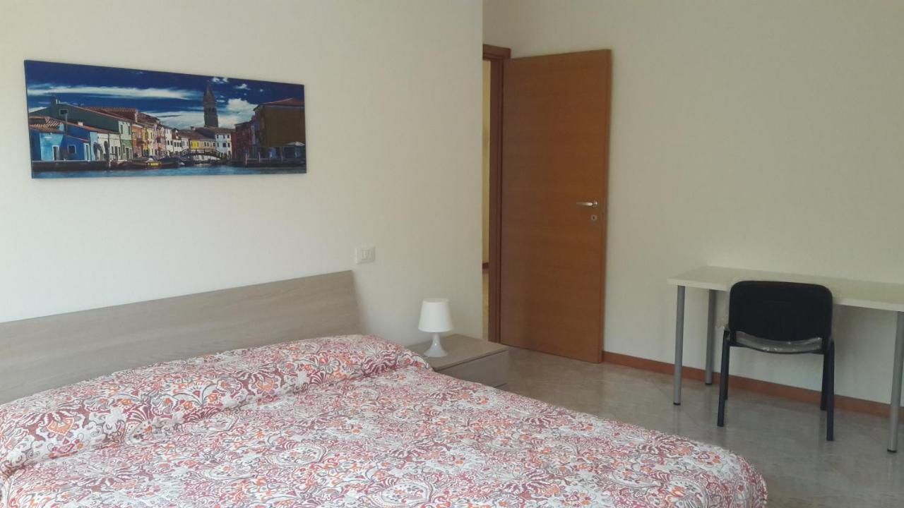 Sweet Venice Apartment Mestre Bagian luar foto